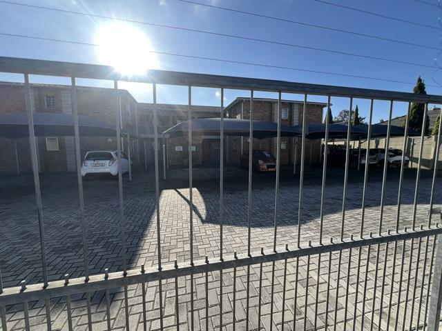 1 Bedroom Property for Sale in Walmer Eastern Cape